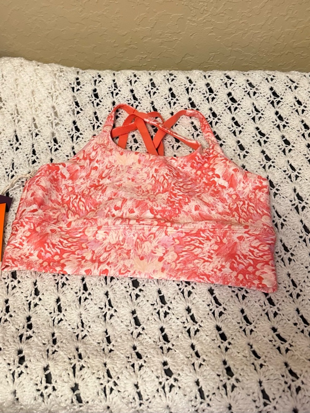 Freely Girls/Women’s size Large Coral Floral High-Neck Sports Bra NWT - Picture 3 of 8